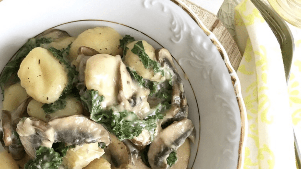 A “Gnoch”-out Dinner: Kale-Mushroom&nbsp;Gnocchi